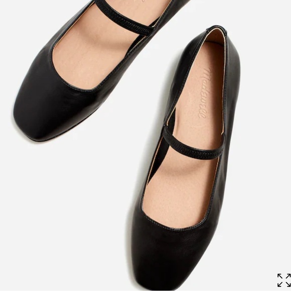 Madewell Black Flats - Picture 3 of 14